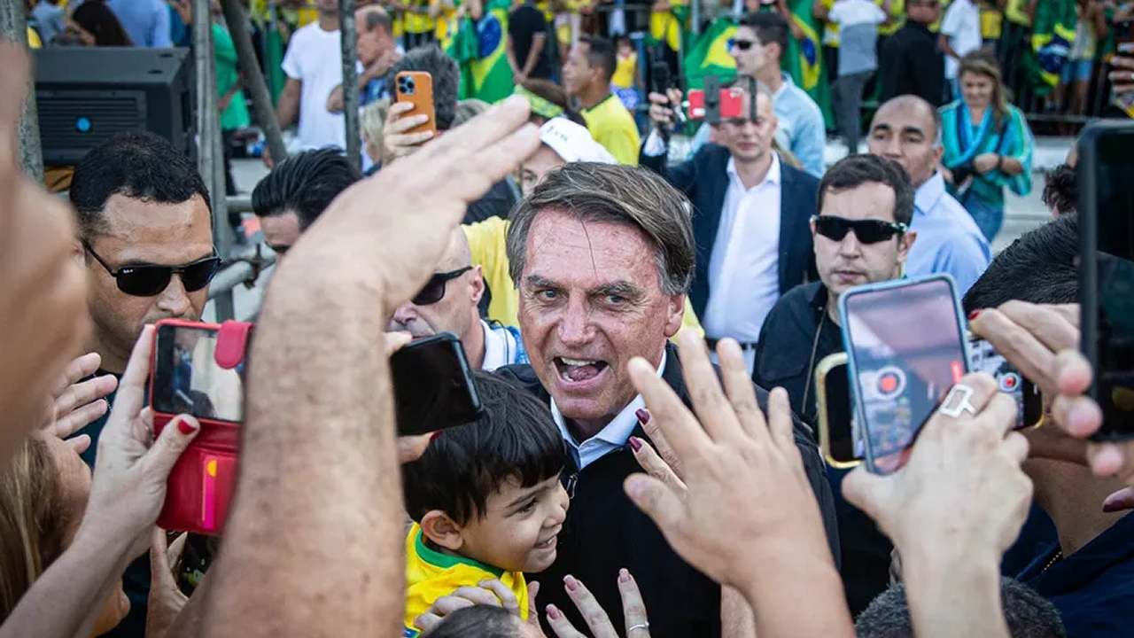 PT de olho no racha entre Rogério e Allyson