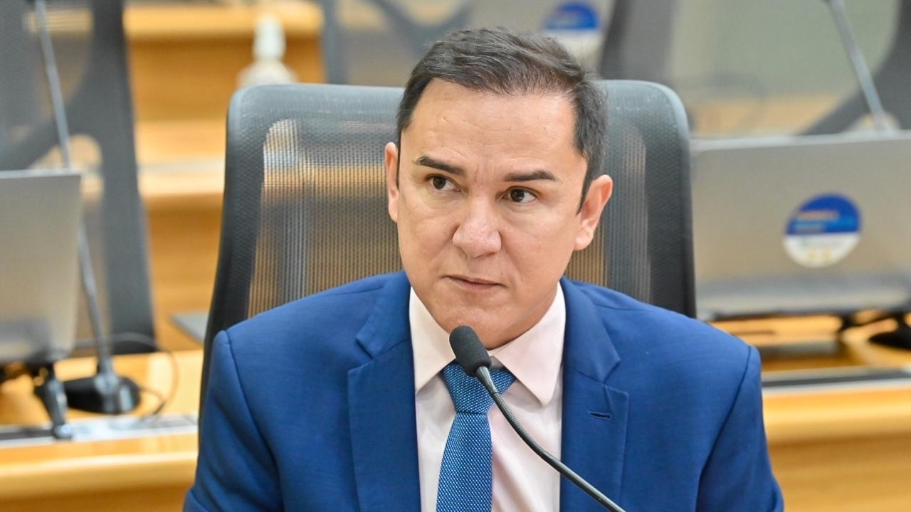 Deputado Neilton garante com Governo do RN a maior obra da história de Apodi