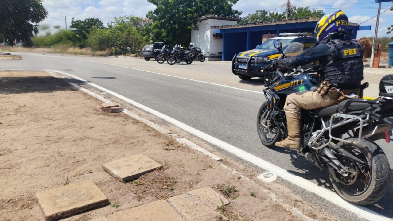 URGENTE: PRF e DIVIPOE prendem suspeito de matar prefeito de João Dias na BR-304 em Mossoró