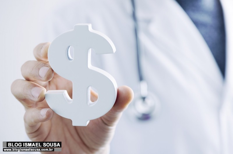 Analisando as duas linhas (saÃºde e economia)