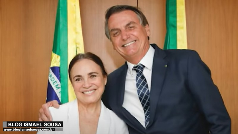 Regina Duarte deixa Secretaria de Cultura