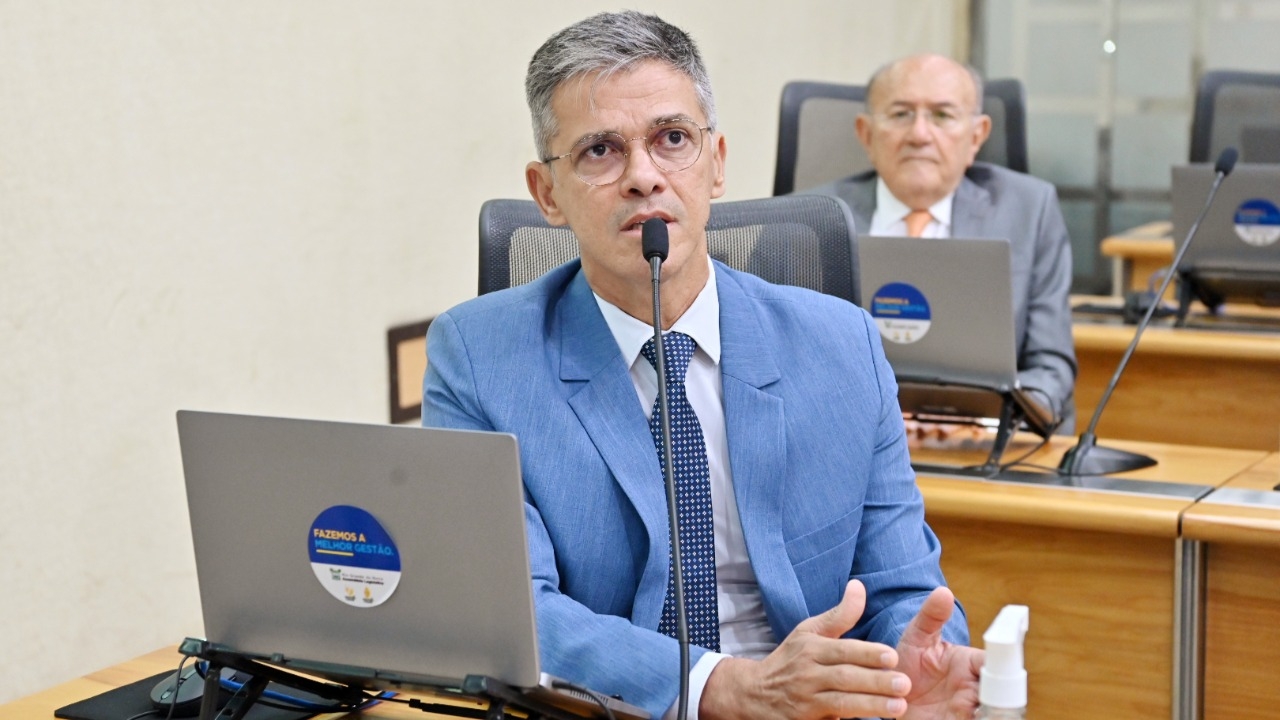 Assembleia Legislativa aprova projeto que proíbe banheiros unissex no RN