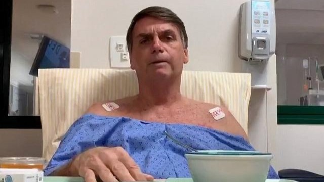 Bolsonaro é internado com dores abdominais em hospital em Orlando, nos EUA