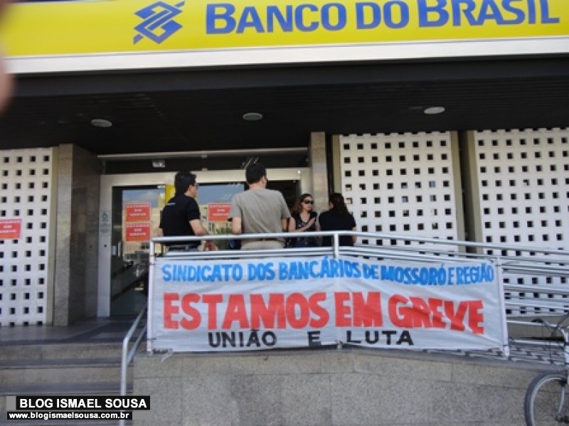 BancÃ¡rios de MossorÃ³ aprovam proposta e voltam ao trabalho nesta sexta