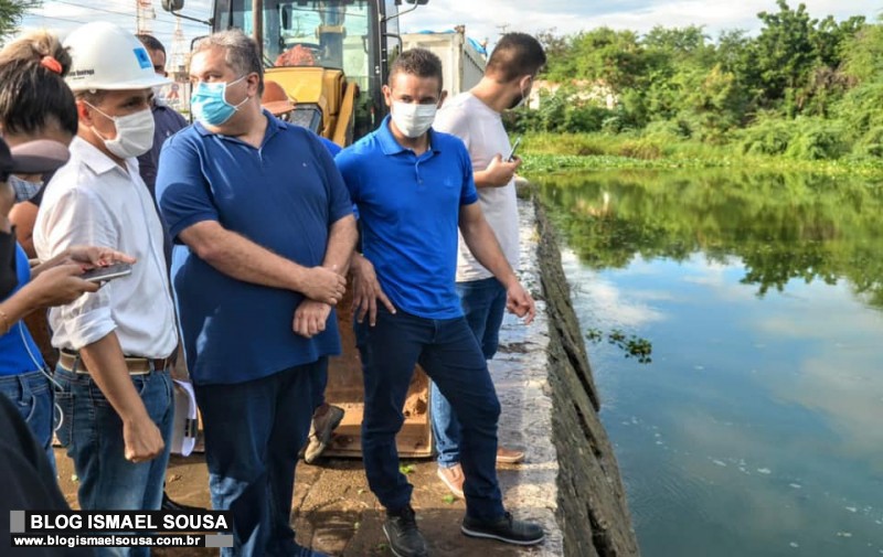Allyson comemora os 100 dias de governo visitando obras e fiscalizando vacinação