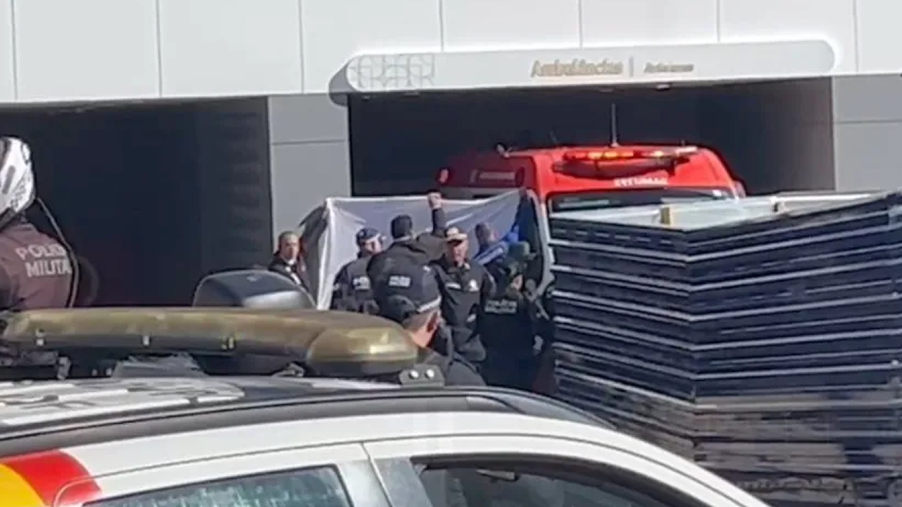 URGENTE: Bolsonaro passa mal e é levado a hospital em Brasília