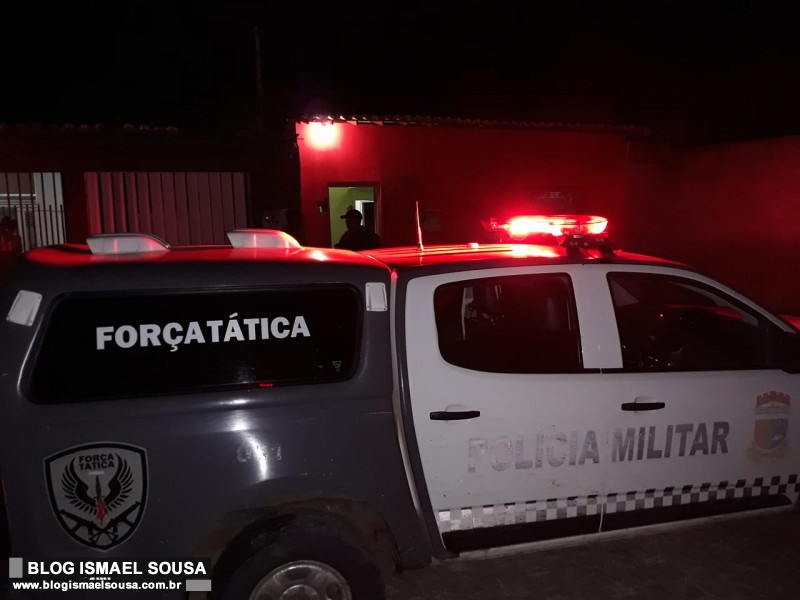 Suspeito de assaltar estudantes Ã© morto a tiros prÃ³ximo Ã  escola no Belo Horizonte