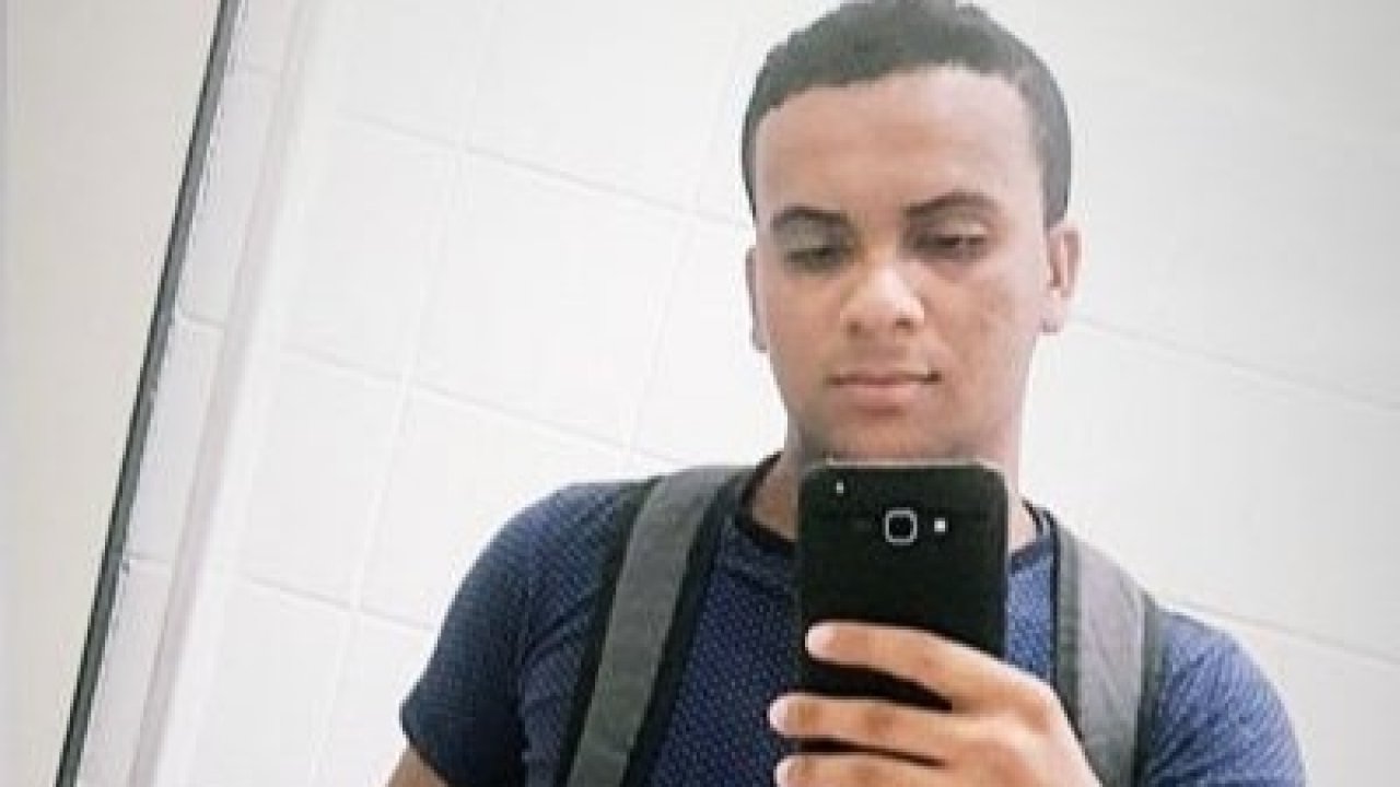 Influencer caicoense que sugeriu envenenar Bolsonaro recebe visita da PF