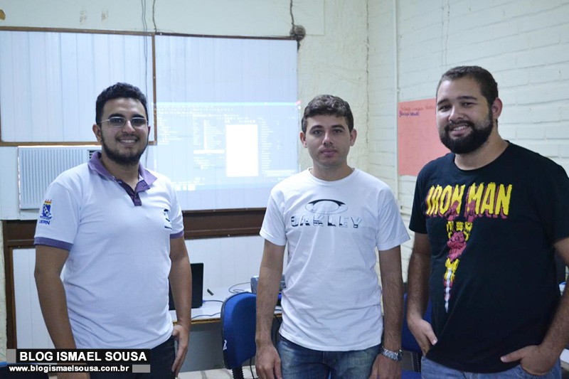 Aluno da UERN ministra curso de introduÃ§Ã£o ao sistema Android