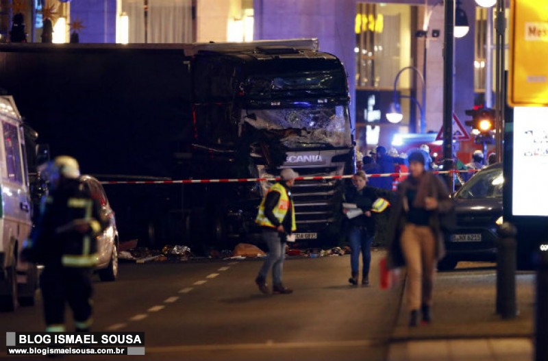 Ataque com caminhÃ£o deixa vÃ¡rios mortos e feridos em Berlim