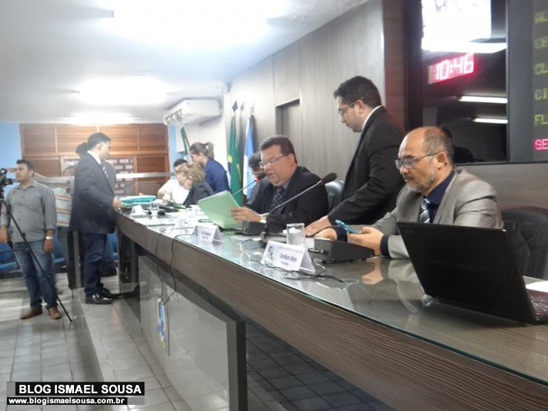 CÃ¢mara de MossorÃ³ aprova reajuste de servidores municipais