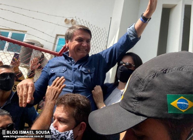 PF investiga alunos que teriam feito "cota" para contratar atirador de elite para matar Bolsonaro