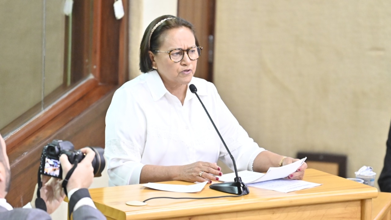 Deputada diz que narrativa da mensagem anual da governadora é diferente da realidade