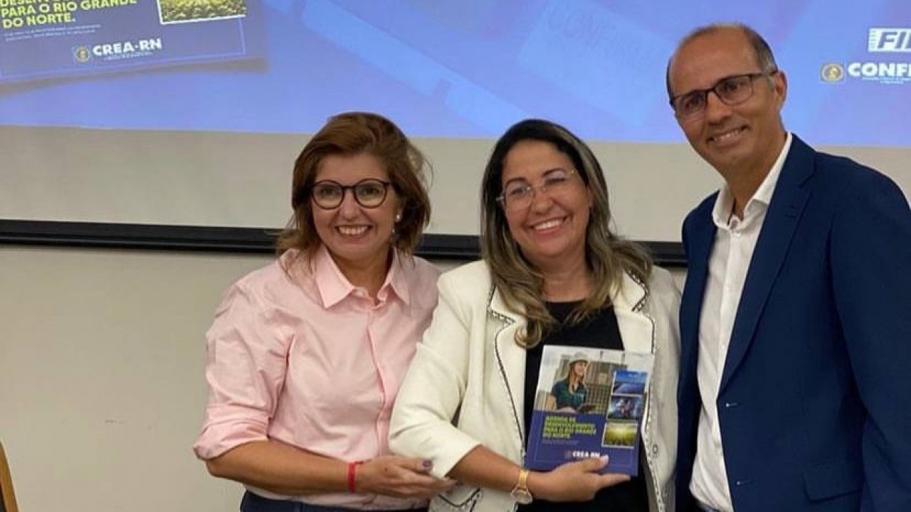 Candidata Clorisa apresenta plano de governo ao CREA-RN