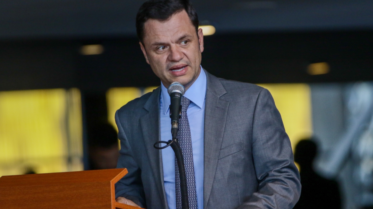 URGENTE: Moraes determina soltura de Anderson Torres