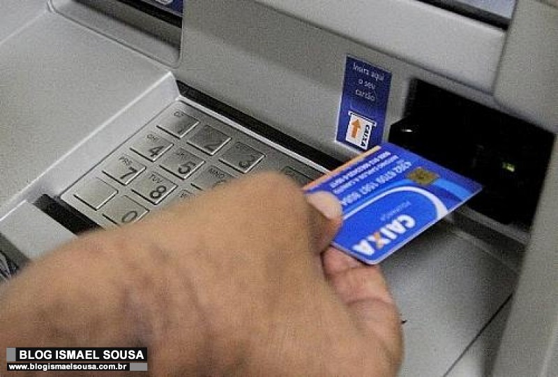 Prefeitura de MossorÃ³ anuncia pagamento dos salÃ¡rios de abril e 13Â°