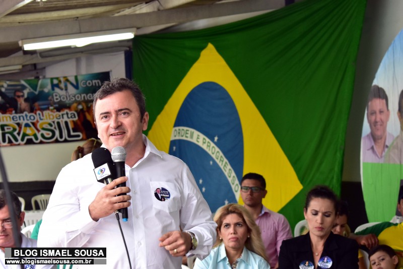 Dr. Daniel participa de sabatina do PSL e recebe adesÃµes em CarnaÃºba dos Dantas, Currais Novos e Natal