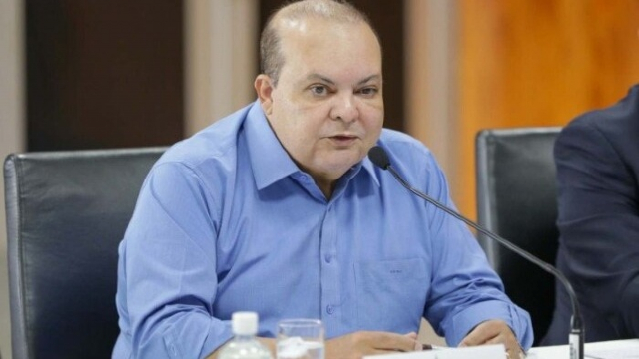 PF realiza buscas em endereços ligados a governador afastado do DF