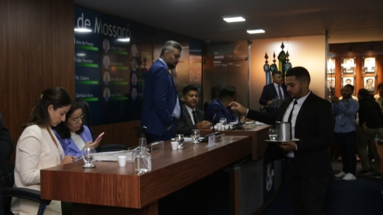 Câmara de Mossoró acompanha caso de ataque a faca em escola municipal