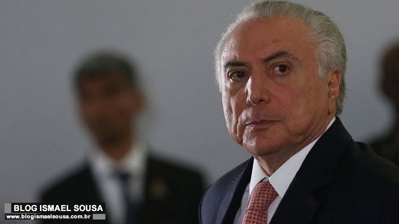 Temer se entrega Ã  PF em SÃ£o Paulo