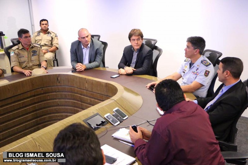 Robinson se reÃºne com cÃºpula de seguranÃ§a e garante medidas para conter a criminalidade no RN