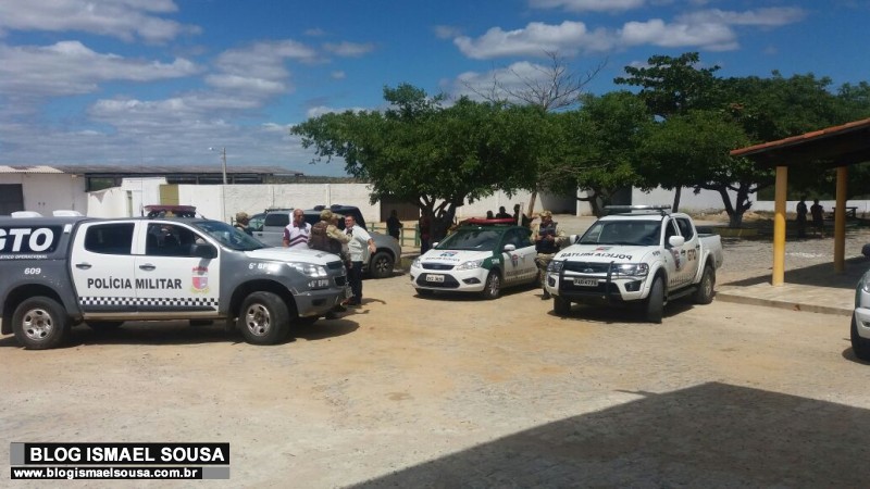 Em CaicÃ³, polÃ­cia apreende 10 quilos de drogas que seriam comercializadas na Festa de Santana