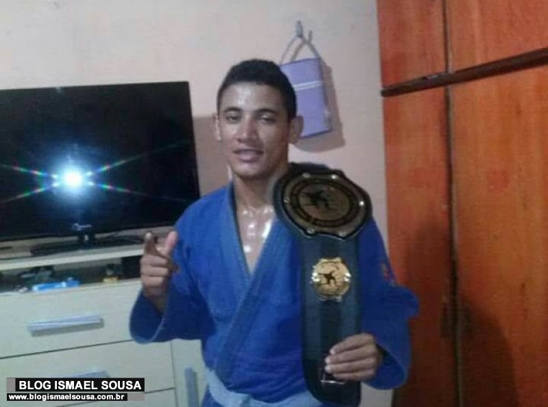 Lutador de Jiu-jitsu Ã© assassinado com vÃ¡rios tiros de pistola em Tibau