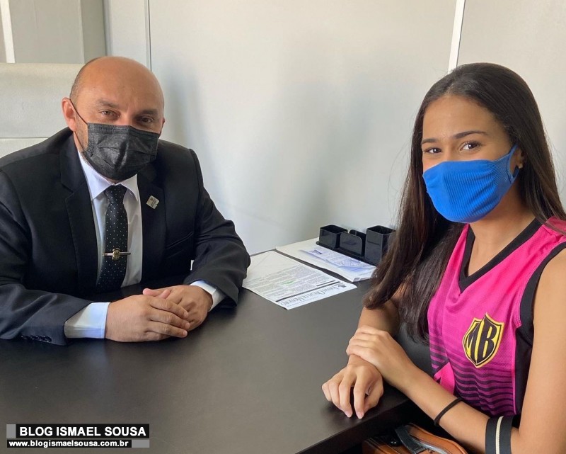 Vereador Edson Carlos discute incentivos para o esporte feminino em Mossoró