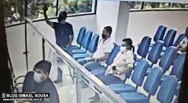 Raério se justifica e diz que foi provocado por líder comunitário com gesto obsceno