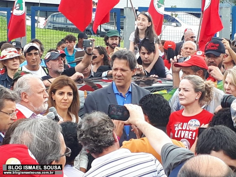 Haddad vai Ã  cadeia pela 15.Âª vez para receber instruÃ§Ãµes de Lula