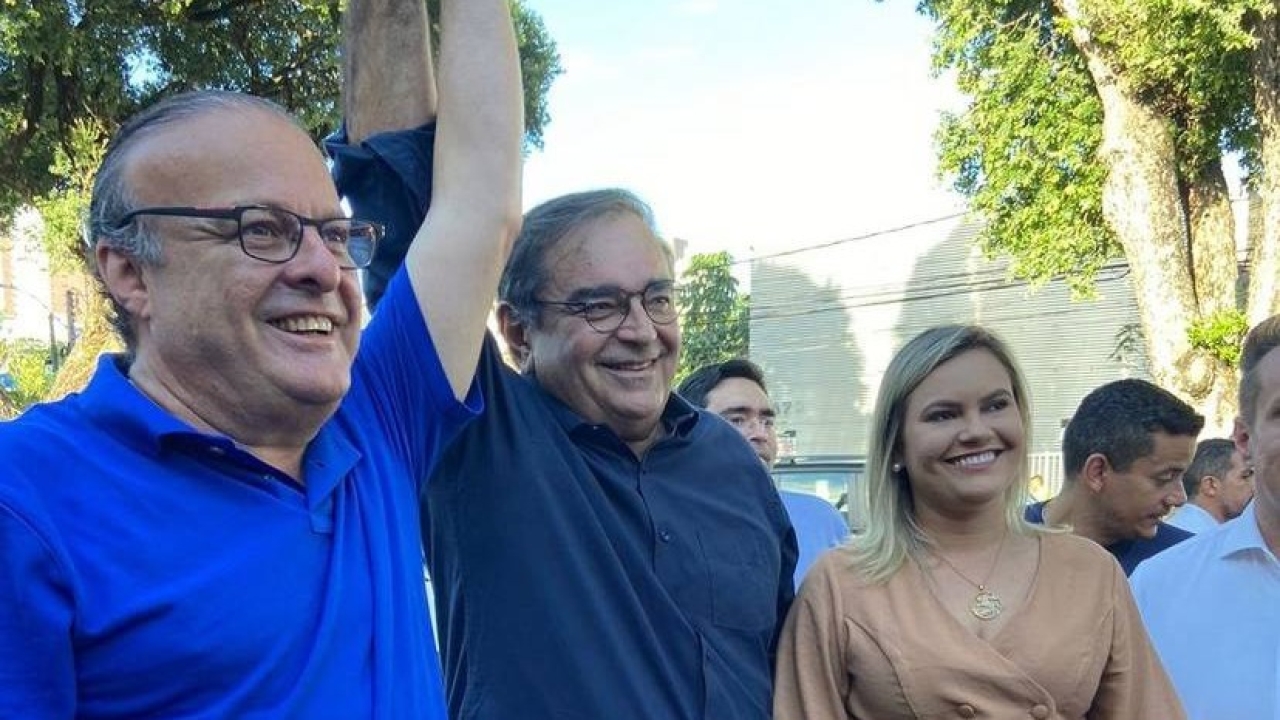 Álvaro oficializa apoio à pré-candidatura de Paulinho e indica Joana Guerra como vice