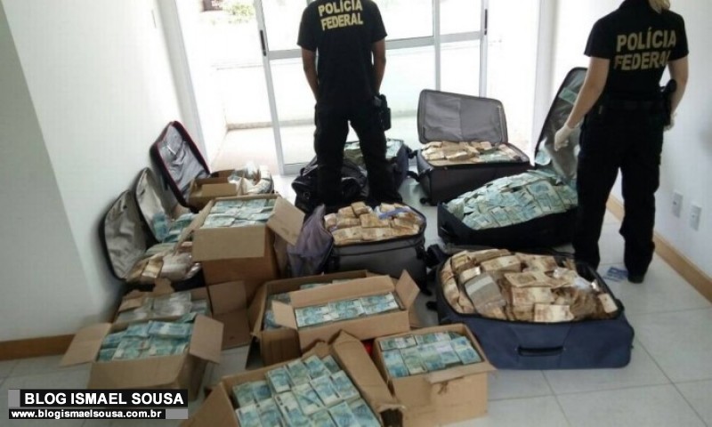 PF encontra malas recheadas de dinheiro em endereÃ§o atribuÃ­do a Geddel Vieira Lima