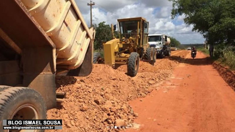 Morador diz que obra de recuperaÃ§Ã£o da estrada de Alagoinha nÃ£o passou de propaganda 