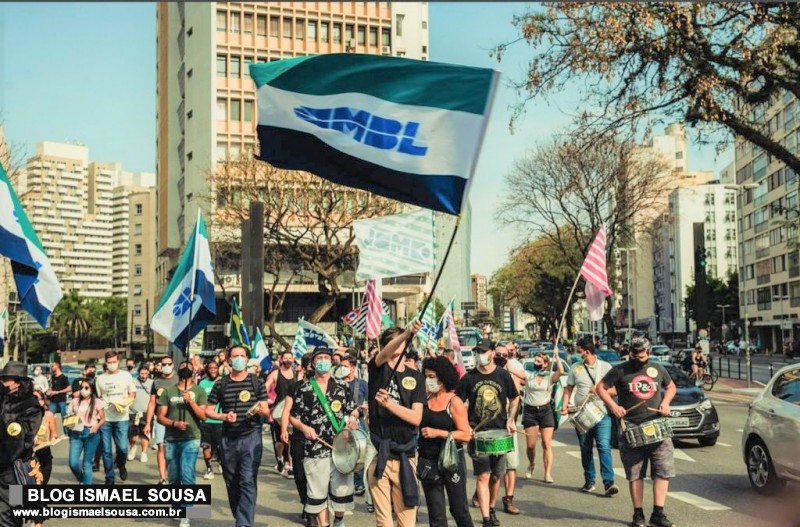 Fracasso das manifestações do dia 12 enfraquecem a terceira via