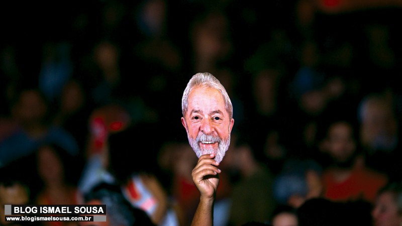 ISTOÃ‰: Dinheiro pÃºblico banca o Lula Livre; valores podem chegar a R$ 1 milhÃ£o