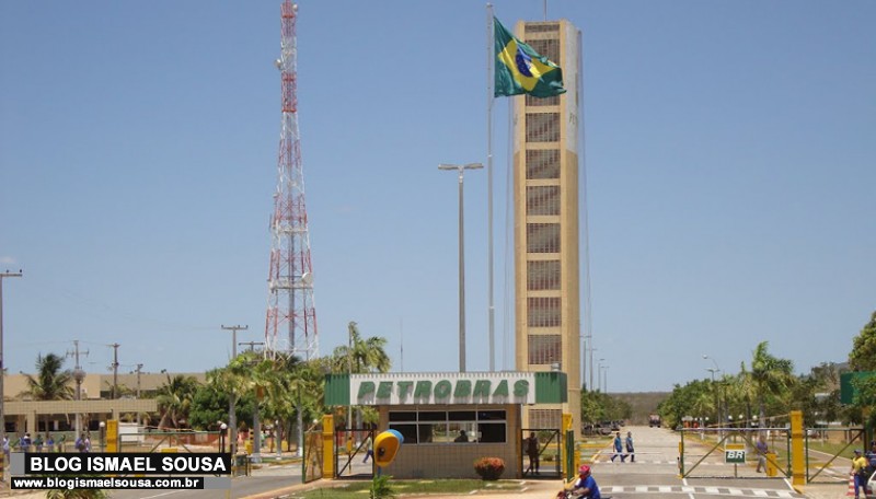 Petistas vÃ£o recepcionar Lula em frente Ã  Base da Petrobras, na BR-304