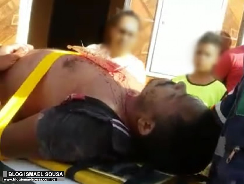 Dupla invade residÃªncia e atira contra popular no Santo AntÃ´nio