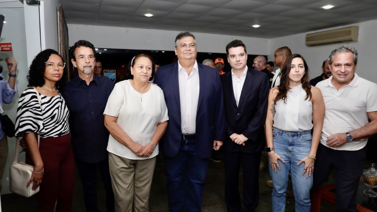 Dino chega ao RN para tentar salvar a pele de Fátima