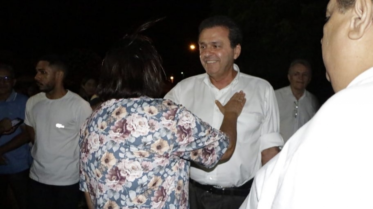 Por quanto tempo Carlos Eduardo vai aturar constrangimentos ao lado de Fátima?