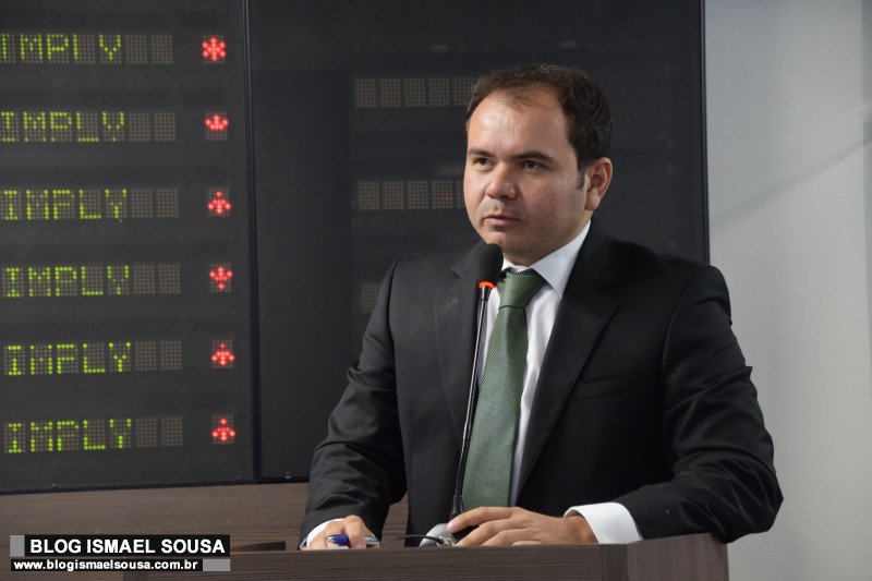ApÃ³s dois meses, JoÃ£o Gentil vai retornar Ã  CMM