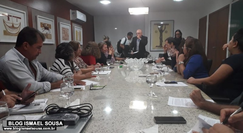 FÃ³rum de servidores fecha negociaÃ§Ã£o com o governo FÃ¡tima