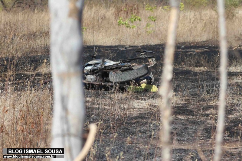 Corpo carbonizado Ã© encontrado lado de motocicleta na zona Rural de MossorÃ³ 