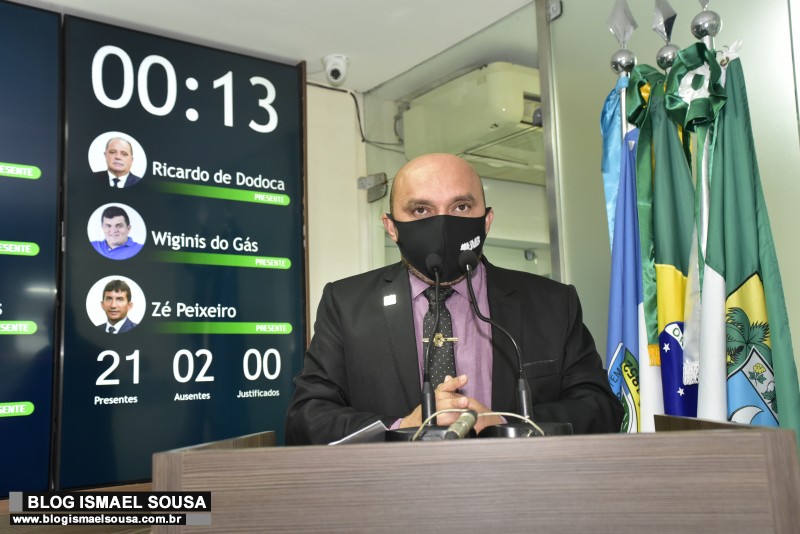 Edson Carlos faz prestação de contas sobre Marcha dos Vereadores em Brasília