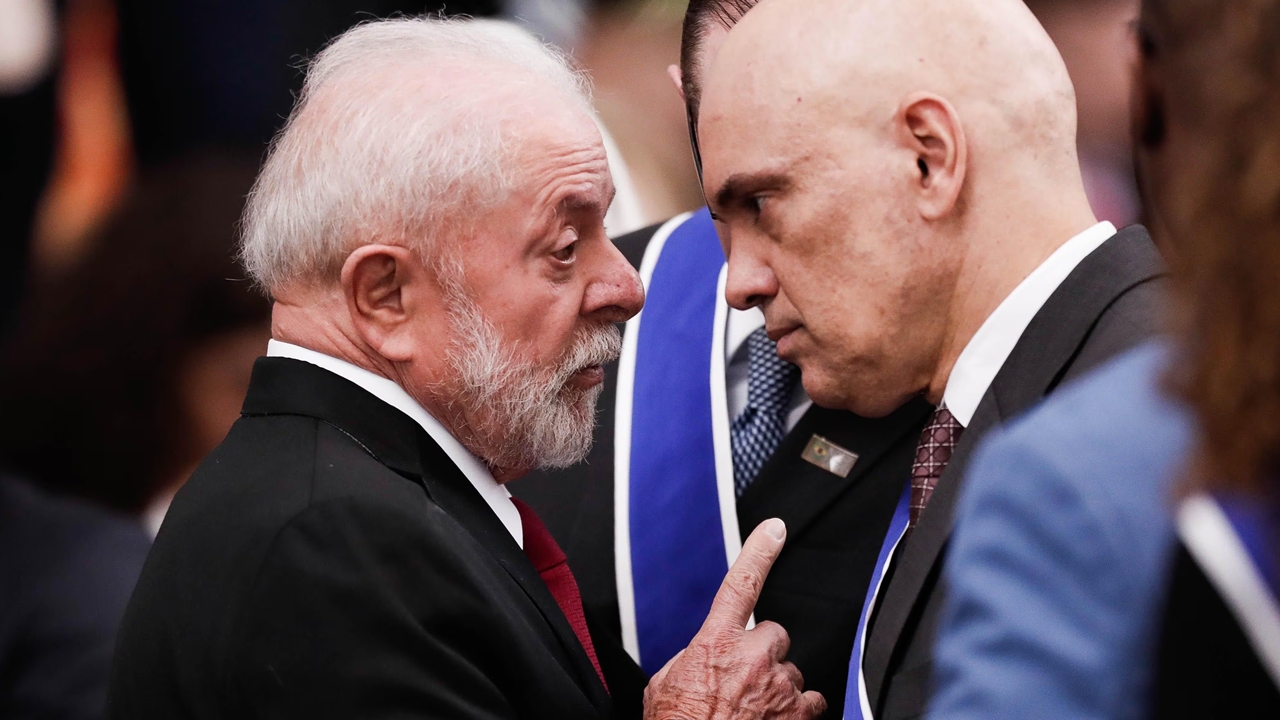 Moraes atua como legislador, dá vitória a Lula no caso IOF e desmoraliza Congresso