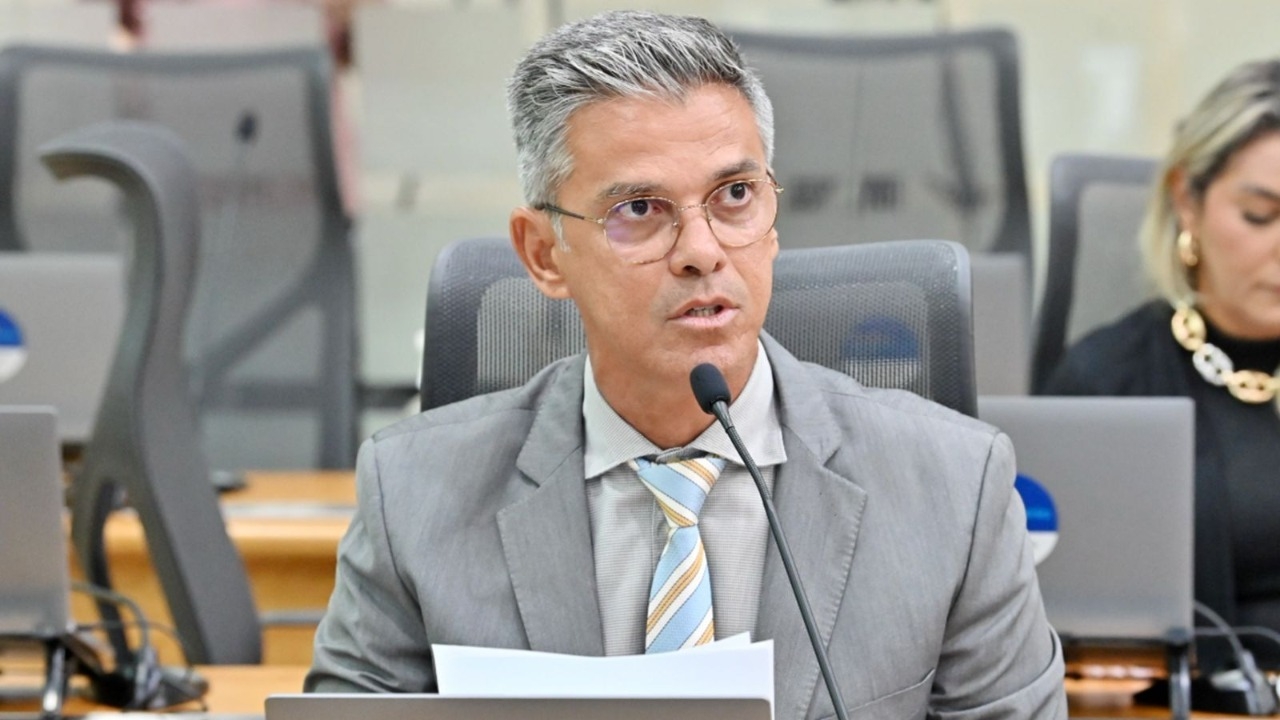 Coronel Azevedo agradece Bolsonaro e Rogério Marinho por adutora no Agreste