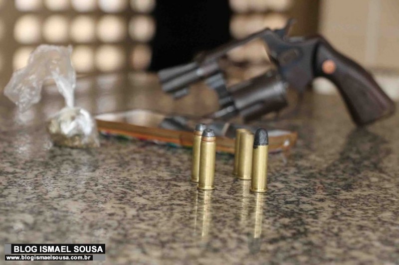 Homem reage a abordagem e morre ao trocar tiros com a PM na zona rural de MossorÃ³
