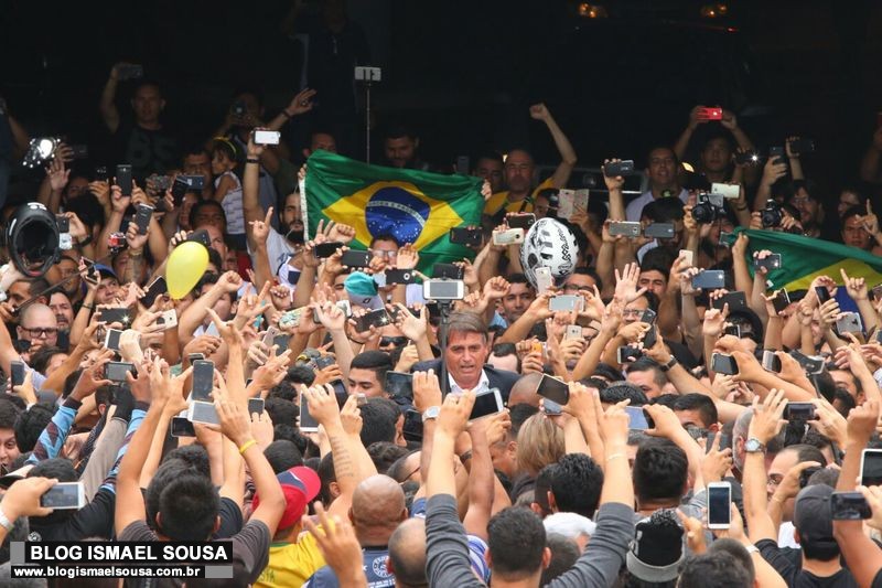 Desembarque de Bolsonaro e Moro promete levar multidÃ£o ao Aeroporto de MossorÃ³