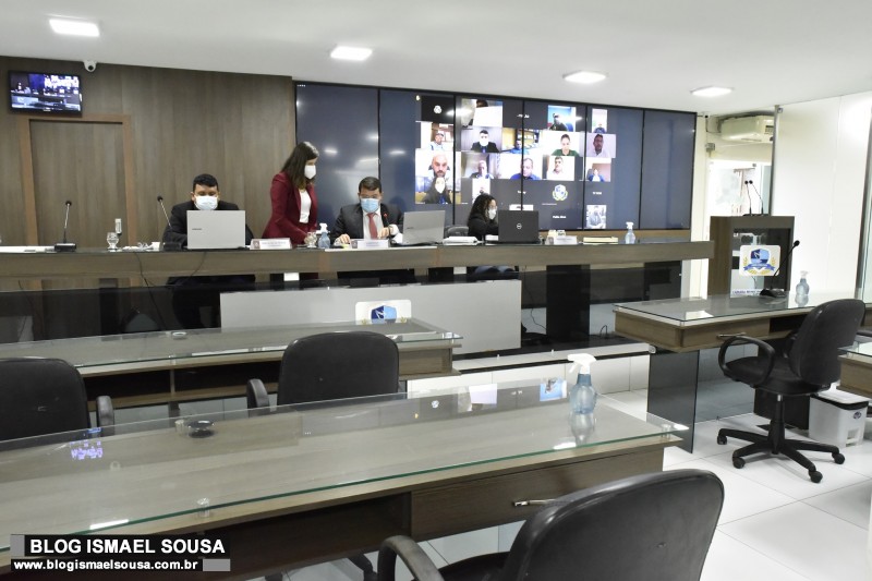 Câmara aprova projeto que cria duas novas secretarias; PMM alega que projeto não aumenta gastos do município