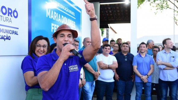 Com recursos próprios, gestão Allyson realiza maior investimento em educação da história da rede municipal