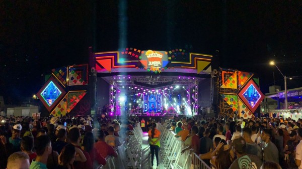 Comitiva de Mossoró vai conhecer estruturas de festas juninas referências no Nordeste